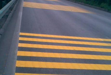 十堰道路標(biāo)線的施工方法，具體看這5個方面！